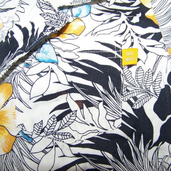 Old Navy Hawaiian shirt cream, black, blue & yellow - Picture 2 of 5